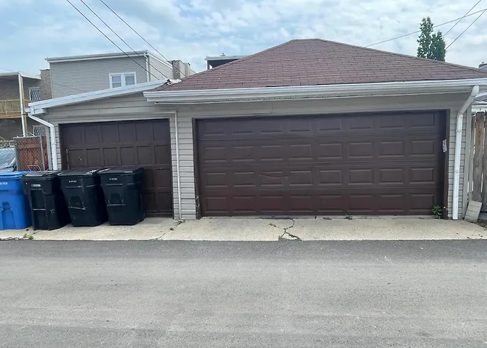 Fully Furnished 2br Near Oak Park I Utilities Included I Car Available * Chicago